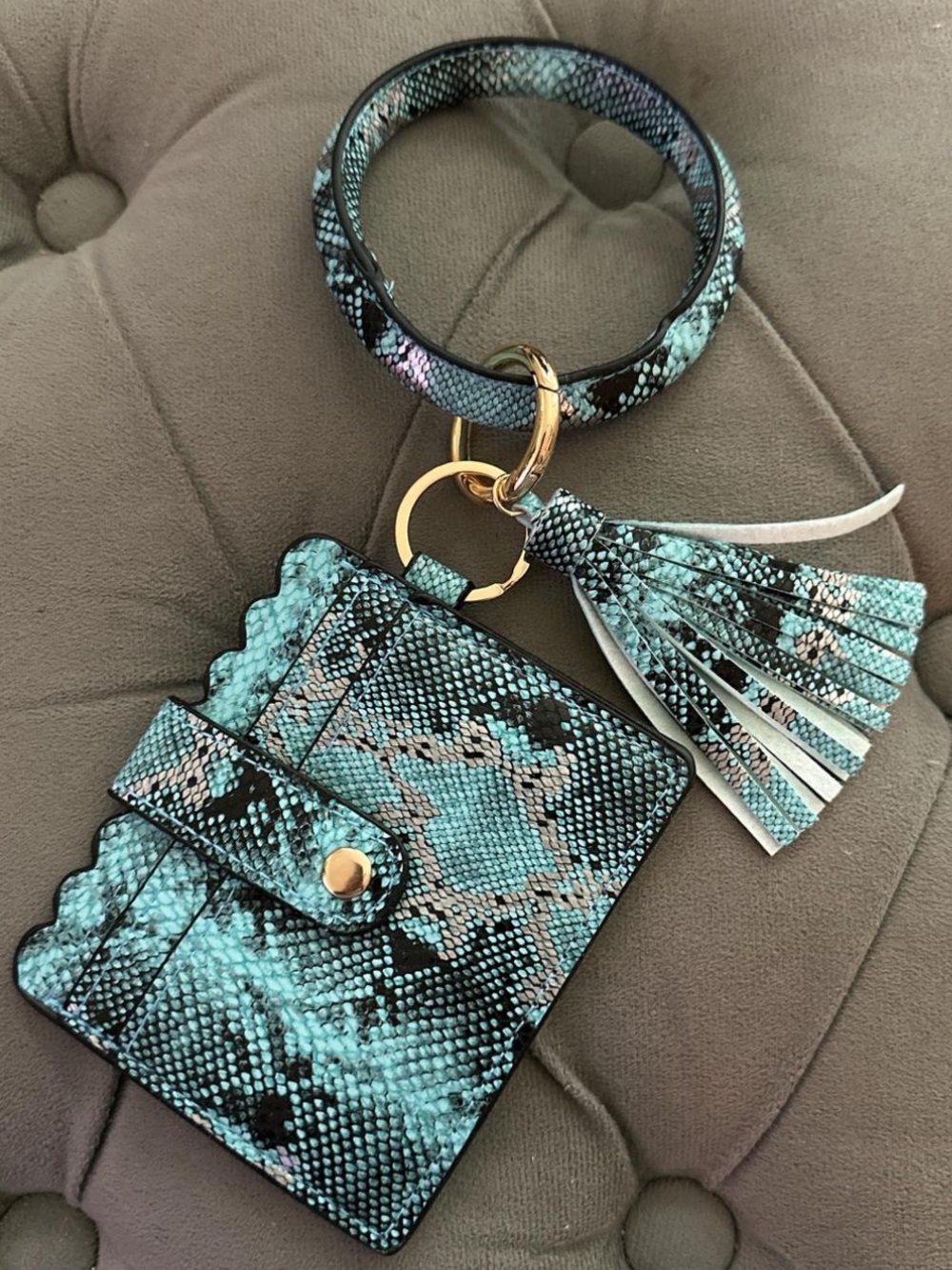 Turquoise Snake-Print Wristlet Card Holder Keyring with Tassel Accent